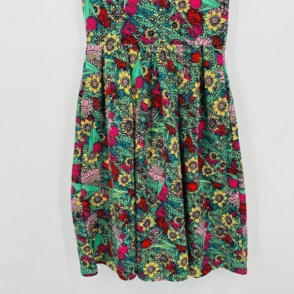 Lularoe Size Small Green & Pink Floral Fit & Flare Amelia Dress Short Sleeve - Picture 3 of 8